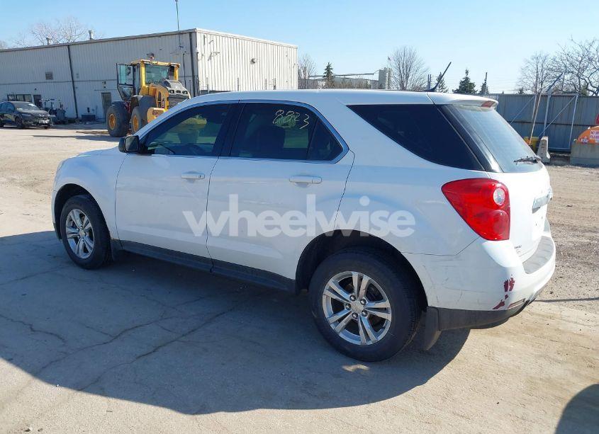 Photo 3 of 2014 Chevrolet Equinox LS (VIN 2GNALAEK0E6212799)