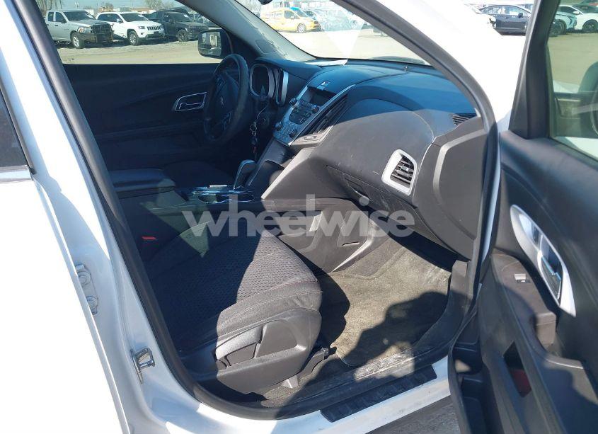 Photo 5 of 2014 Chevrolet Equinox LS (VIN 2GNALAEK0E6212799)