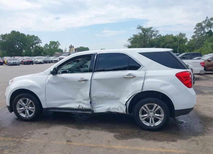 Photo 14 of 2014 Chevrolet Equinox LS (VIN 2GNALAEK0E6287650)