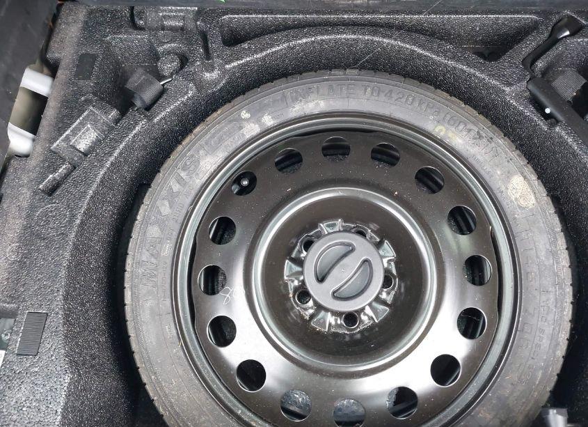 Photo 12 of 2015 Chevrolet Equinox LS (VIN 2GNALAEK0F1104102)