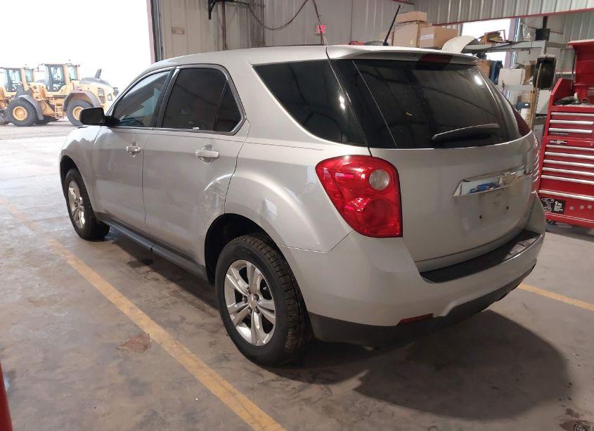 Photo 3 of 2015 Chevrolet Equinox LS (VIN 2GNALAEK0F1143451)