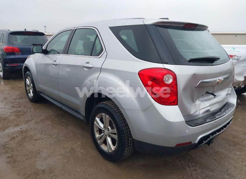 Photo 3 of 2015 Chevrolet Equinox LS (VIN 2GNALAEK0F6208009)