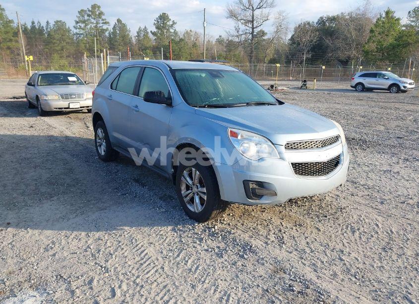 2015 Chevrolet Equinox LS (VIN 2GNALAEK0F6258361) main photo