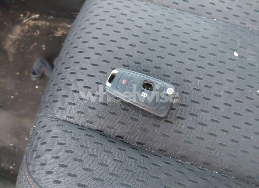 Photo 11 of 2015 Chevrolet Equinox LS (VIN 2GNALAEK0F6258361)