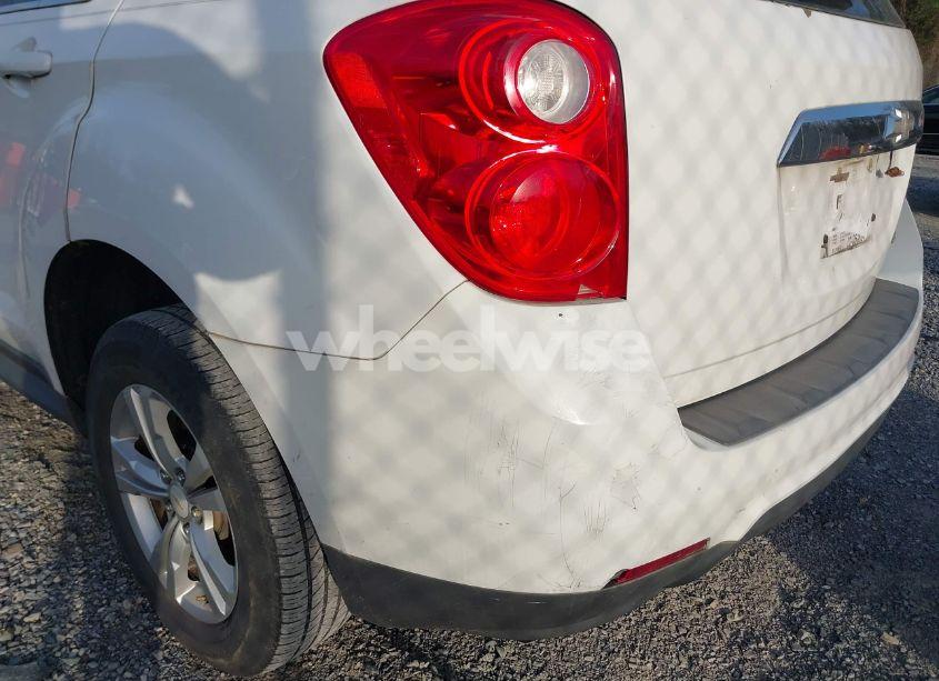Photo 13 of 2015 Chevrolet Equinox LS (VIN 2GNALAEK0F6260143)