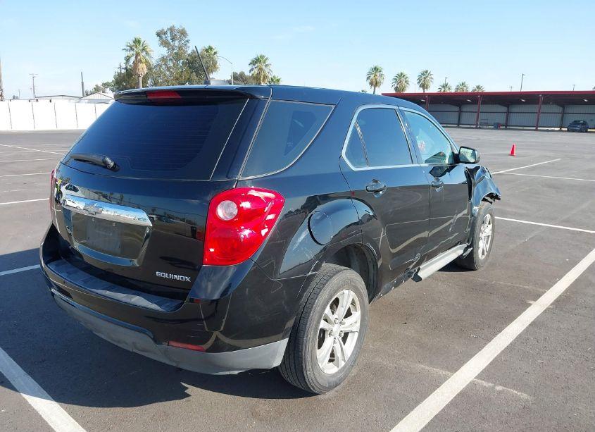 Photo 4 of 2015 Chevrolet Equinox LS (VIN 2GNALAEK0F6404080)