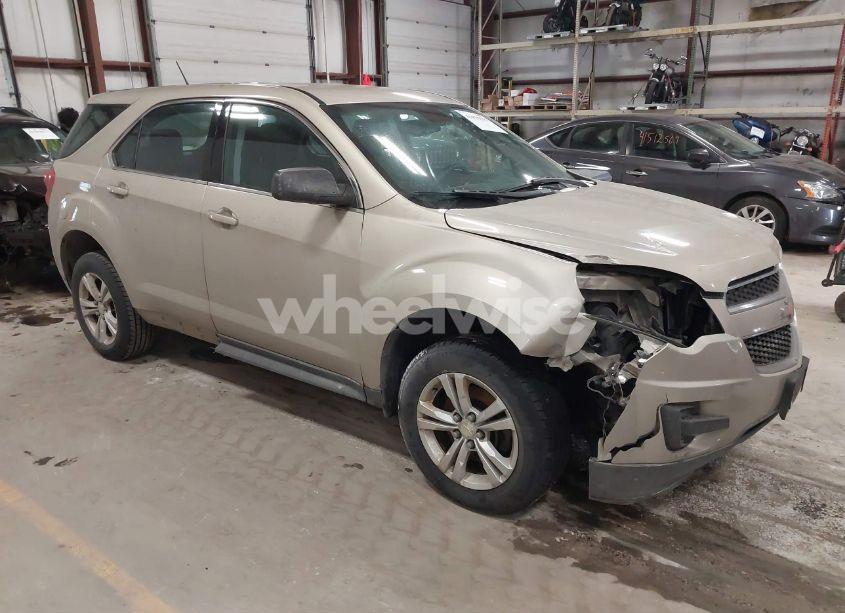 2014 Chevrolet Equinox LS (VIN 2GNALAEK1E1112188) main photo