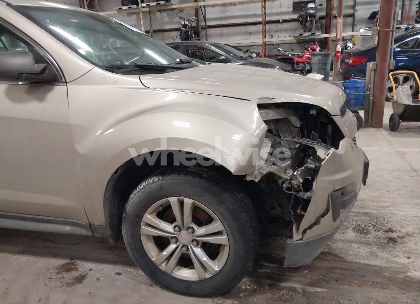 Photo 12 of 2014 Chevrolet Equinox LS (VIN 2GNALAEK1E1112188)