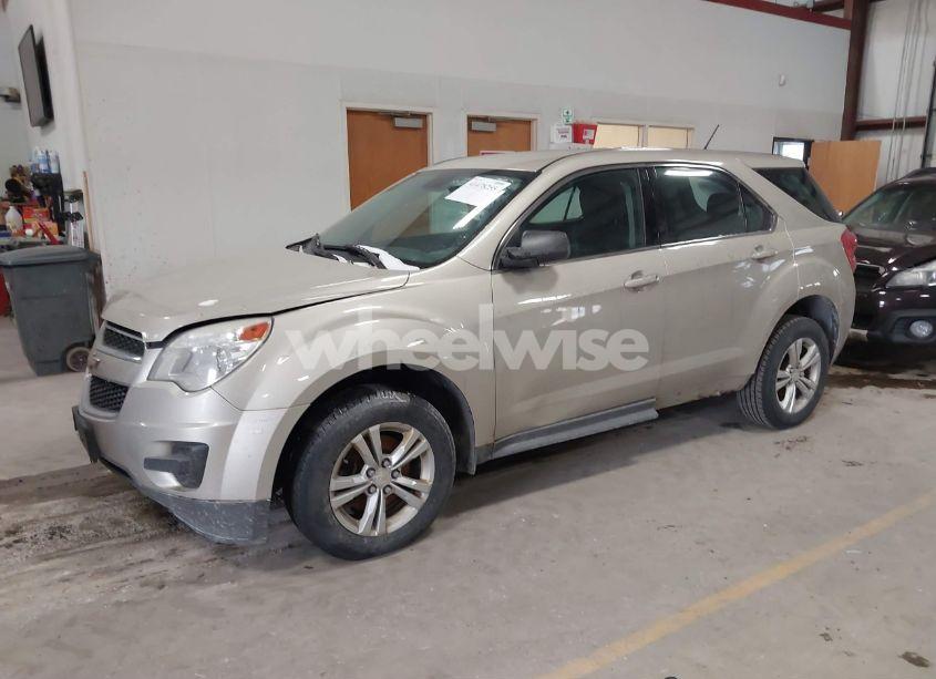 Photo 2 of 2014 Chevrolet Equinox LS (VIN 2GNALAEK1E1112188)