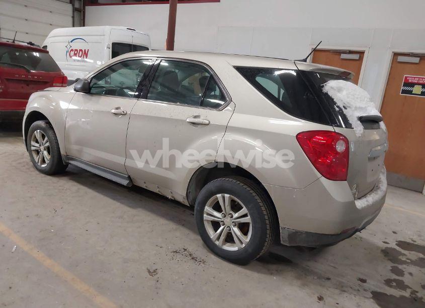 Photo 3 of 2014 Chevrolet Equinox LS (VIN 2GNALAEK1E1112188)