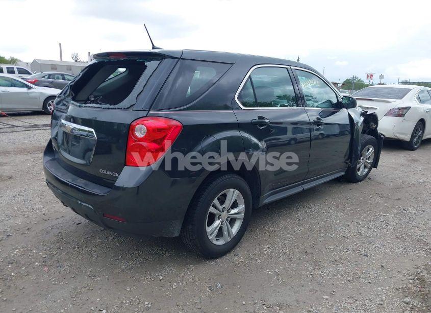 Photo 4 of 2014 Chevrolet Equinox LS (VIN 2GNALAEK1E6109715)