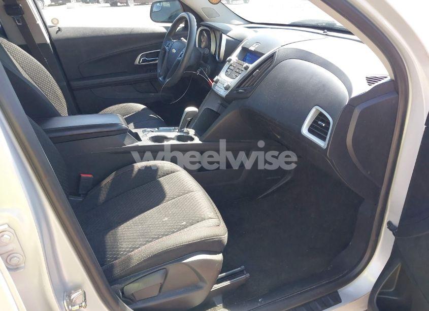 Photo 5 of 2014 Chevrolet Equinox LS (VIN 2GNALAEK1E6221737)