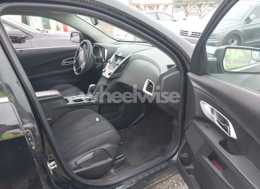 Photo 5 of 2014 Chevrolet Equinox LS (VIN 2GNALAEK1E6368074)