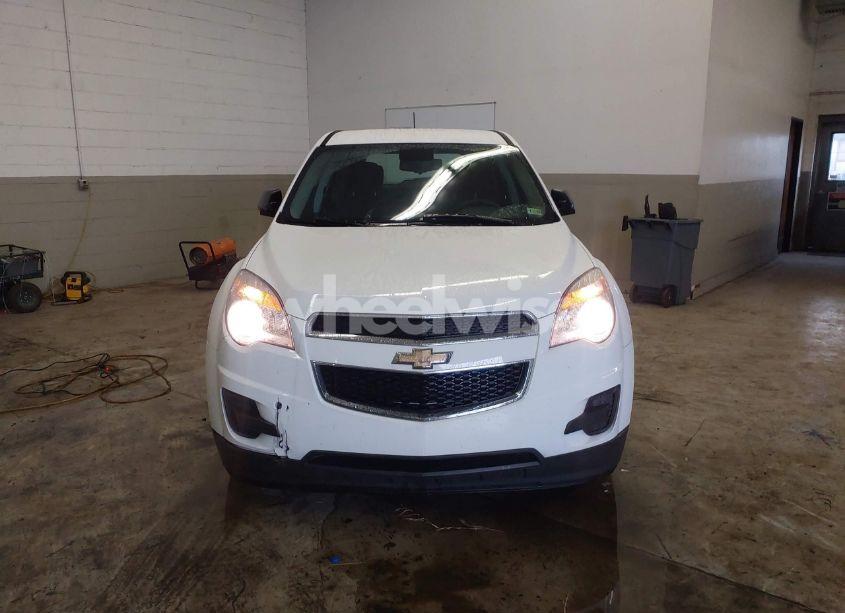 Photo 12 of 2015 Chevrolet Equinox LS (VIN 2GNALAEK1F1103539)