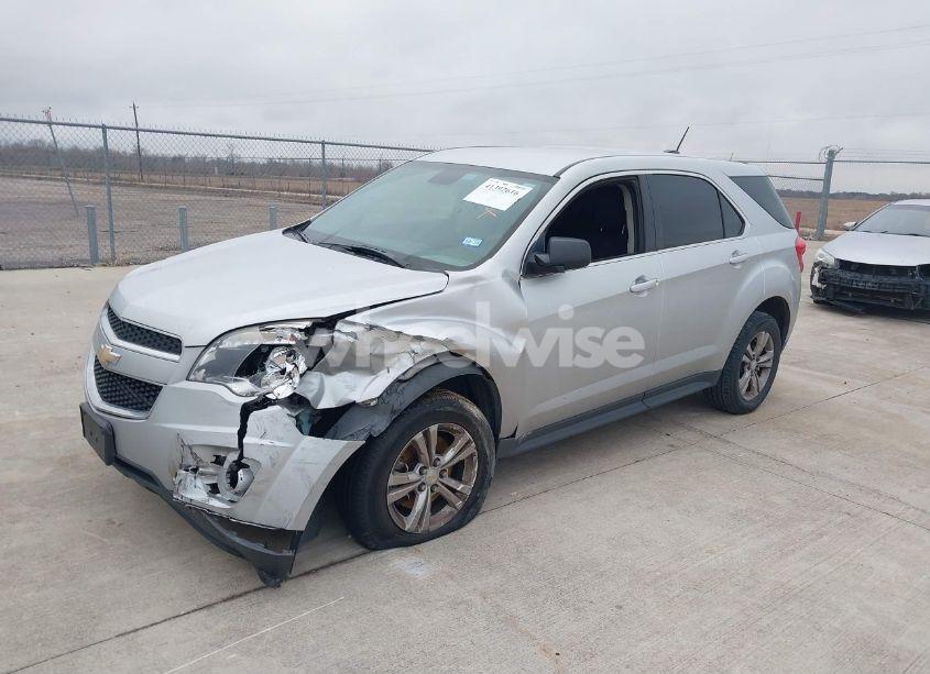 Photo 2 of 2015 Chevrolet Equinox LS (VIN 2GNALAEK1F1125198)