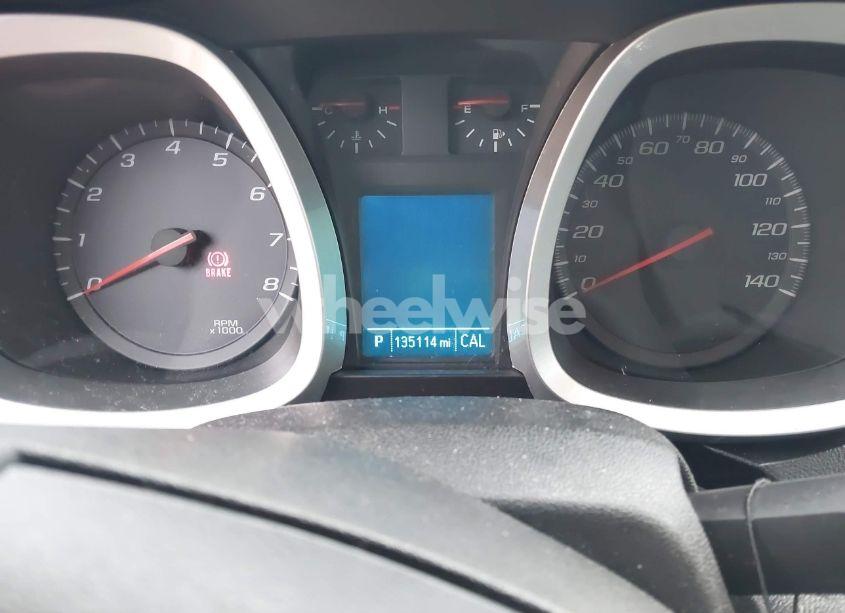 Photo 7 of 2015 Chevrolet Equinox LS (VIN 2GNALAEK1F1125198)