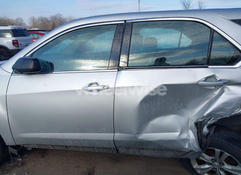 Photo 14 of 2015 Chevrolet Equinox LS (VIN 2GNALAEK1F1177897)