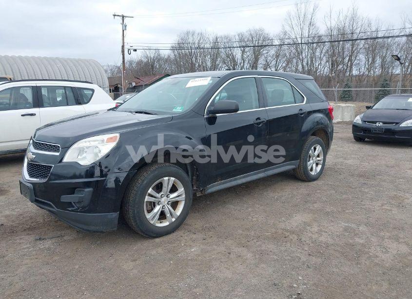 Photo 2 of 2015 Chevrolet Equinox LS (VIN 2GNALAEK1F6101230)