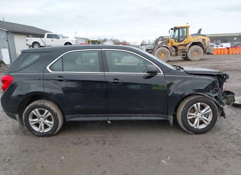 Photo 14 of 2015 Chevrolet Equinox LS (VIN 2GNALAEK1F6123051)