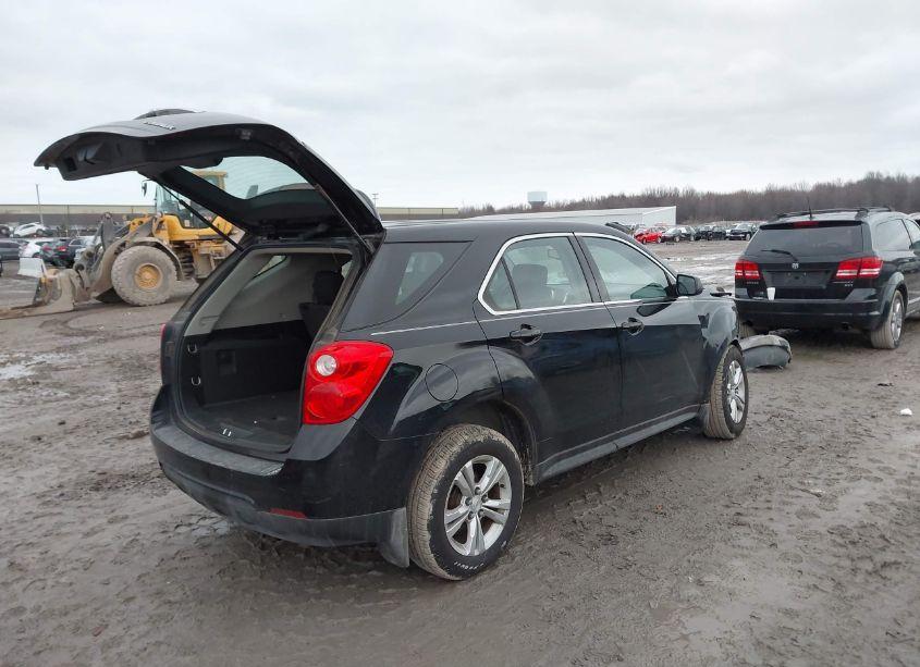 Photo 4 of 2015 Chevrolet Equinox LS (VIN 2GNALAEK1F6123051)