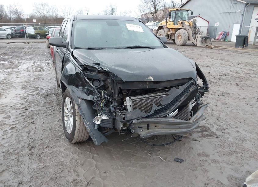 Photo 6 of 2015 Chevrolet Equinox LS (VIN 2GNALAEK1F6123051)