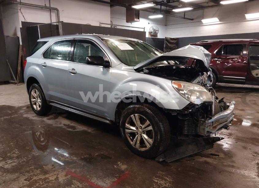 2015 Chevrolet Equinox LS (VIN 2GNALAEK1F6163338) main photo