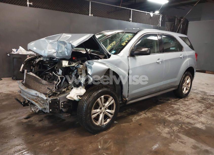 Photo 2 of 2015 Chevrolet Equinox LS (VIN 2GNALAEK1F6163338)