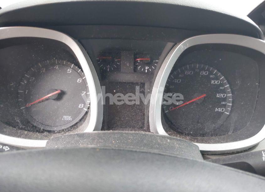 Photo 7 of 2015 Chevrolet Equinox LS (VIN 2GNALAEK1F6297203)