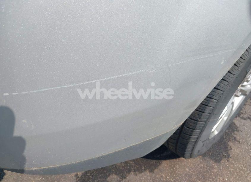 Photo 13 of 2014 Chevrolet Equinox LS (VIN 2GNALAEK2E1137908)