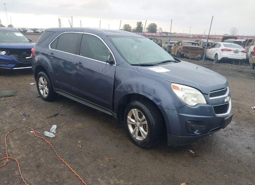2014 Chevrolet Equinox LS (VIN 2GNALAEK2E6106483) main photo
