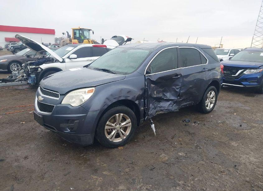 Photo 2 of 2014 Chevrolet Equinox LS (VIN 2GNALAEK2E6106483)