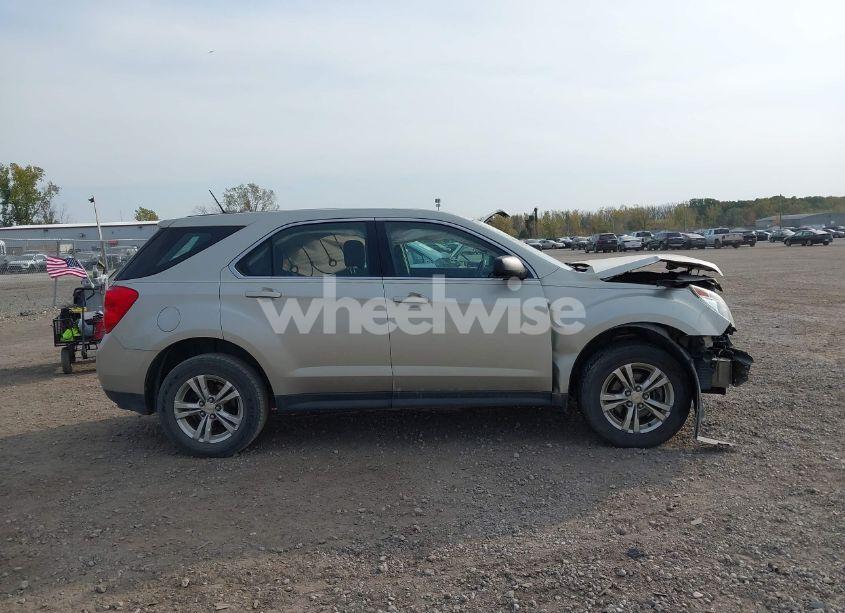 Photo 13 of 2014 Chevrolet Equinox LS (VIN 2GNALAEK2E6128306)