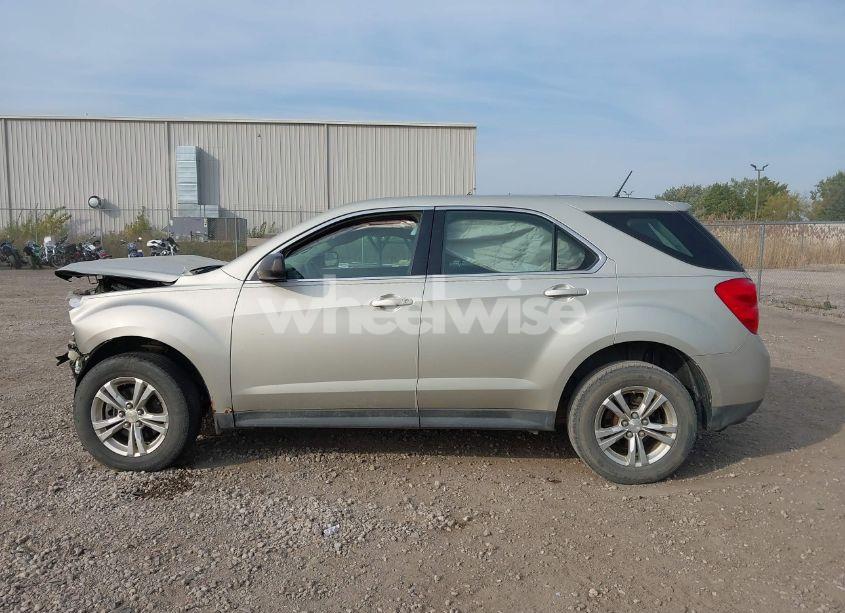 Photo 14 of 2014 Chevrolet Equinox LS (VIN 2GNALAEK2E6128306)