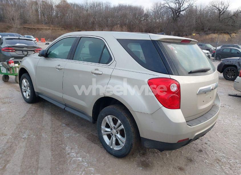 Photo 3 of 2014 Chevrolet Equinox LS (VIN 2GNALAEK2E6163279)
