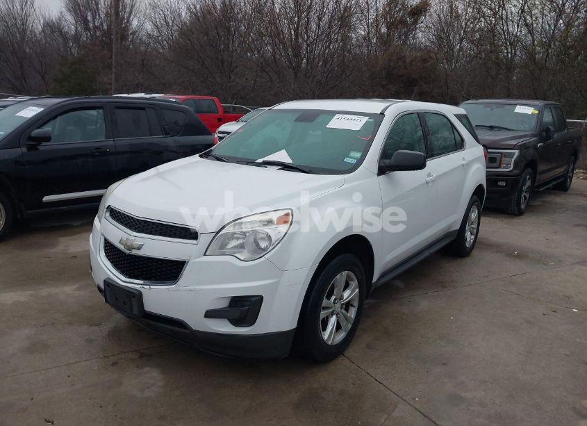 Photo 2 of 2015 Chevrolet Equinox LS (VIN 2GNALAEK2F1132080)