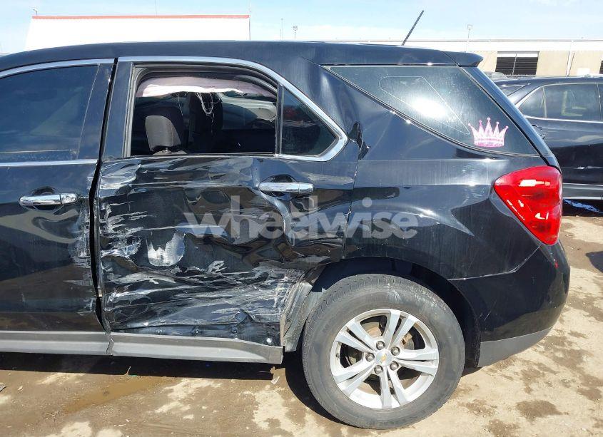 Photo 6 of 2015 Chevrolet Equinox LS (VIN 2GNALAEK2F1181182)