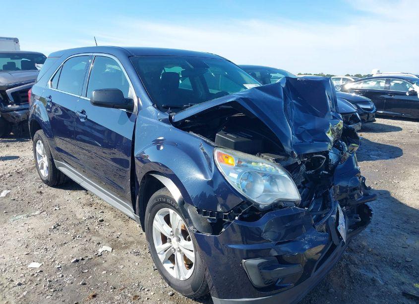 2015 Chevrolet Equinox LS (VIN 2GNALAEK2F6164451) main photo