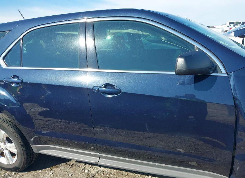 Photo 12 of 2015 Chevrolet Equinox LS (VIN 2GNALAEK2F6164451)