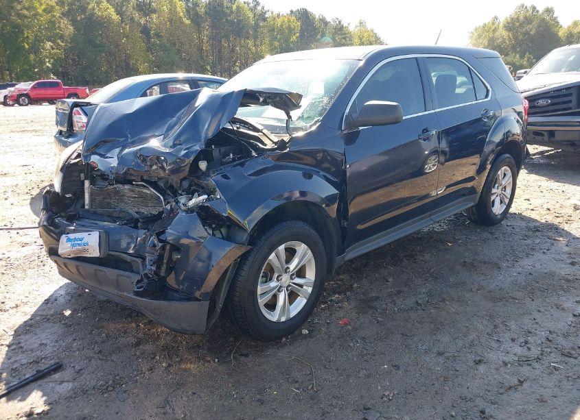 Photo 2 of 2015 Chevrolet Equinox LS (VIN 2GNALAEK2F6164451)