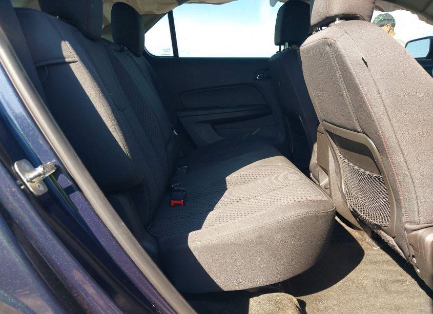 Photo 8 of 2015 Chevrolet Equinox LS (VIN 2GNALAEK2F6164451)