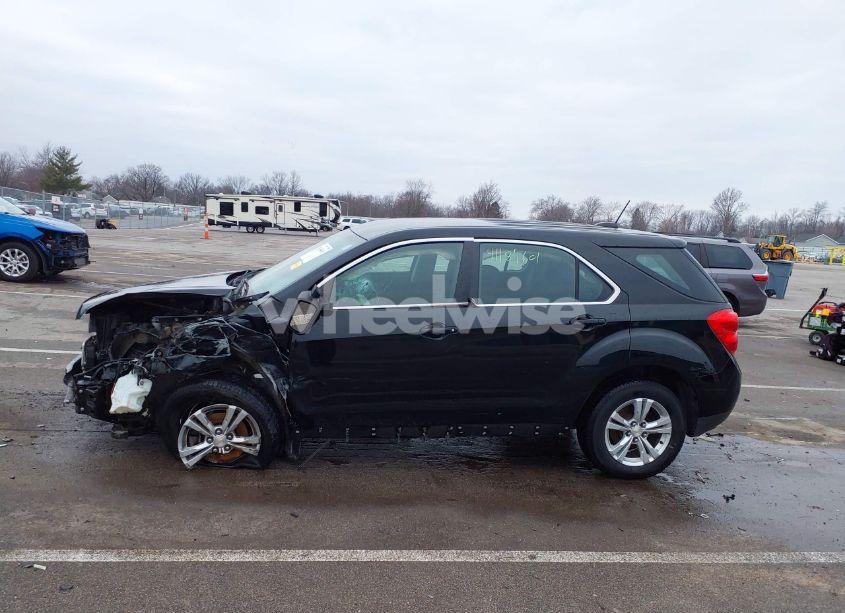 Photo 14 of 2015 Chevrolet Equinox LS (VIN 2GNALAEK2F6216502)