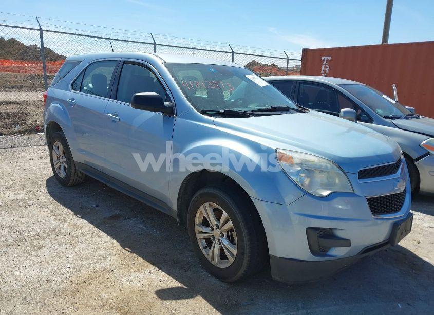 2015 Chevrolet Equinox LS (VIN 2GNALAEK2F6288655) main photo