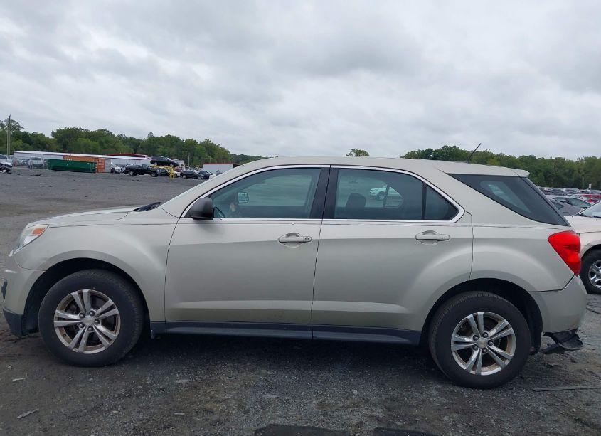 Photo 14 of 2014 Chevrolet Equinox LS (VIN 2GNALAEK3E1180041)