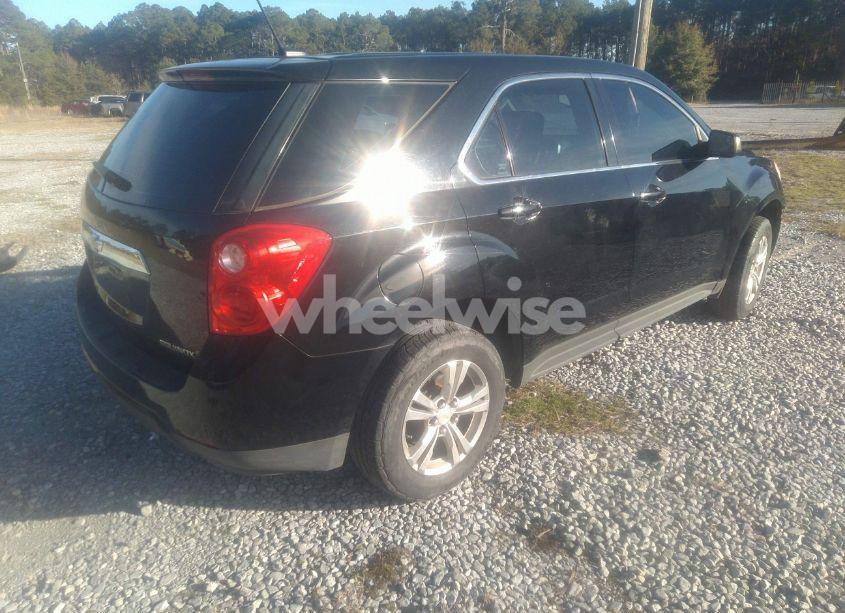 Photo 4 of 2014 Chevrolet Equinox LS (VIN 2GNALAEK3E6249927)