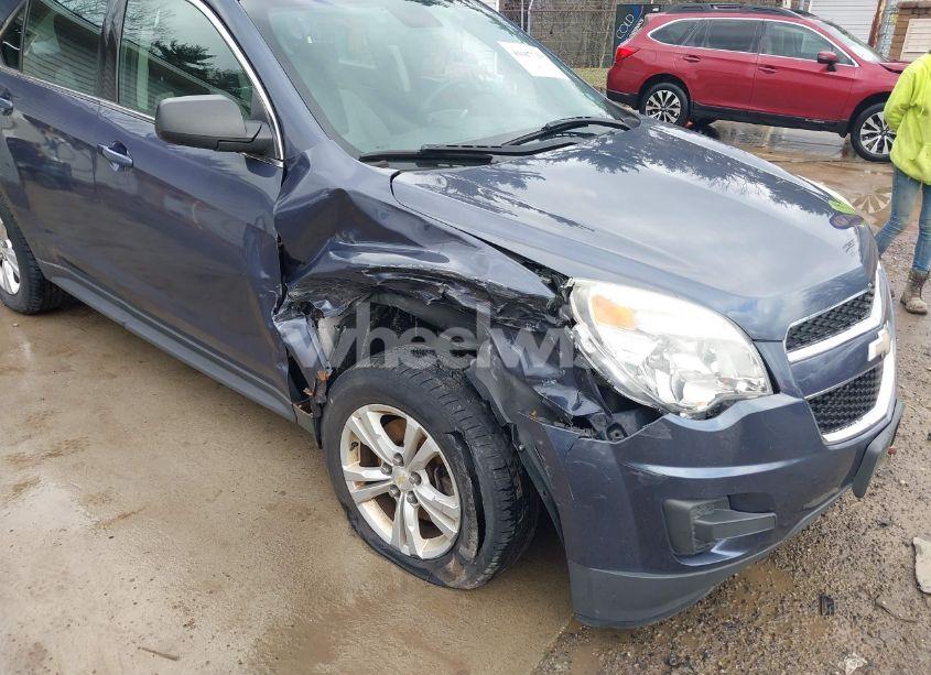 Photo 6 of 2014 Chevrolet Equinox LS (VIN 2GNALAEK3E6336601)