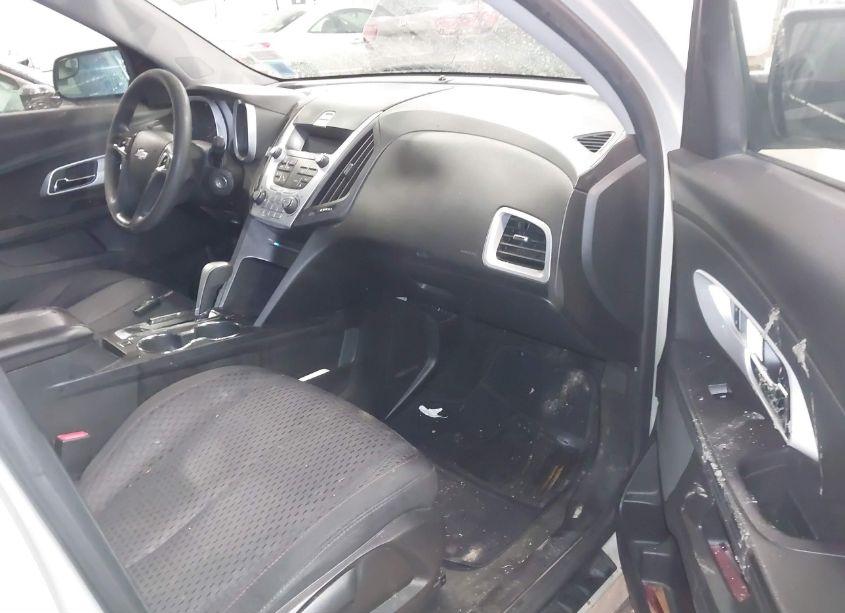 Photo 5 of 2014 Chevrolet Equinox LS (VIN 2GNALAEK3E6364317)