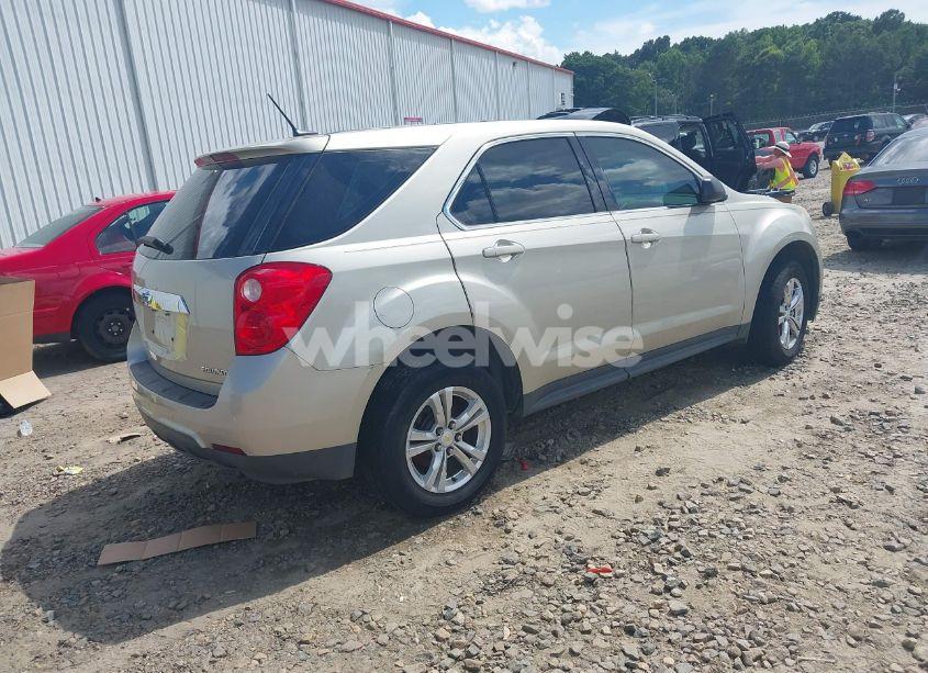 Photo 4 of 2014 Chevrolet Equinox LS (VIN 2GNALAEK3E6383420)