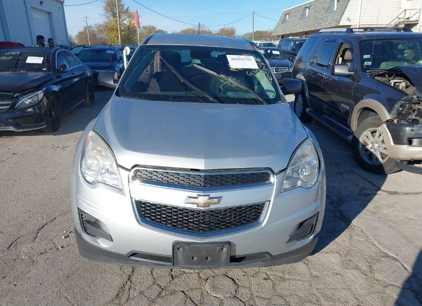 Photo 12 of 2015 Chevrolet Equinox LS (VIN 2GNALAEK3F1114087)