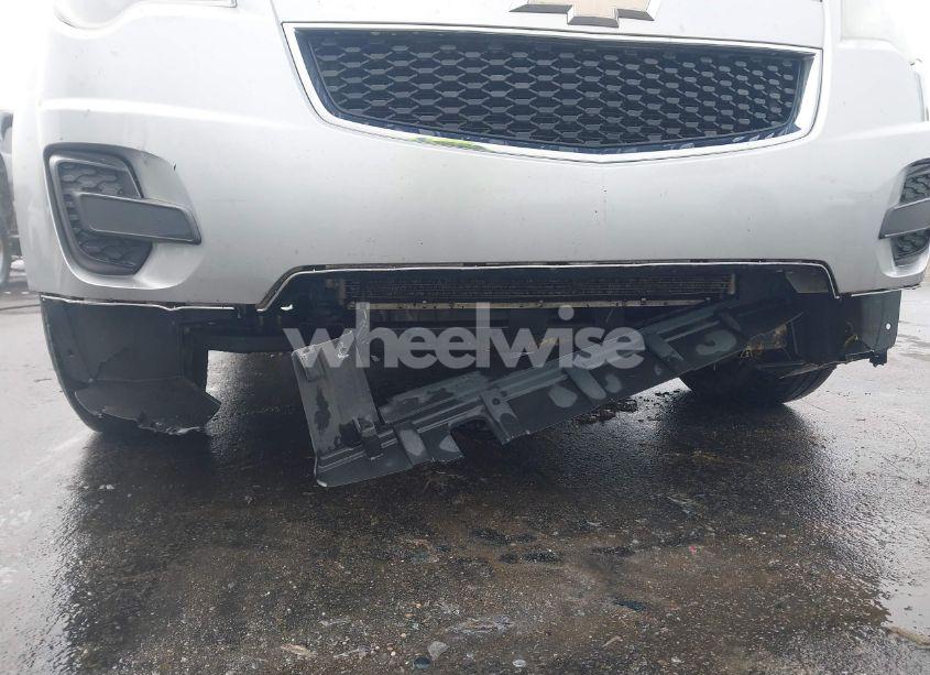 Photo 6 of 2015 Chevrolet Equinox LS (VIN 2GNALAEK3F1147624)