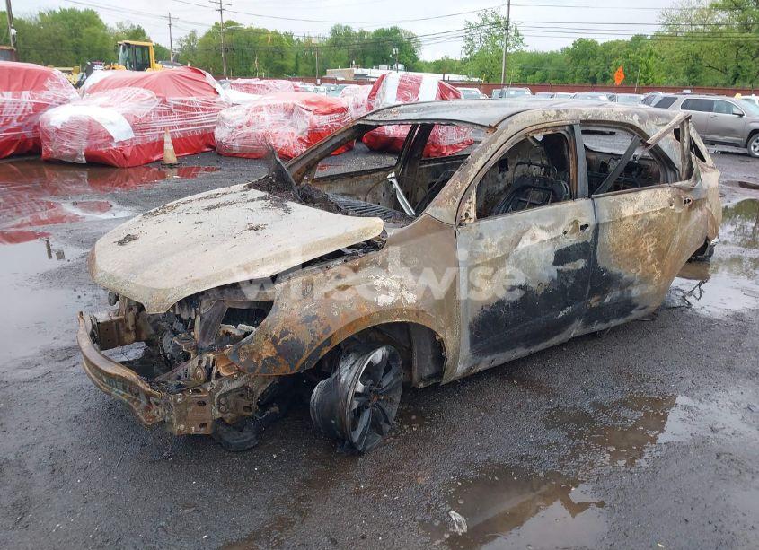 Photo 2 of 2015 Chevrolet Equinox LS (VIN 2GNALAEK3F1167548)